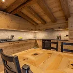 Lino Deluxe Apartman *